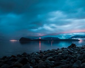 Preview wallpaper sea, bay, pebbles, stones, lights