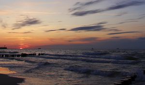 Preview wallpaper sea, beach, sunset, dusk, waves