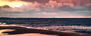 Preview wallpaper sea, beach, sunset, dusk