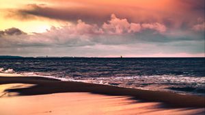 Preview wallpaper sea, beach, sunset, dusk