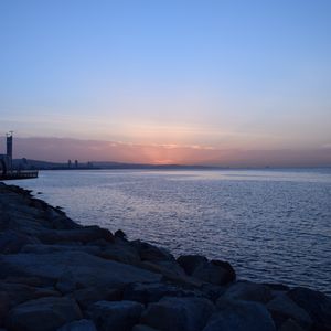 Preview wallpaper sea, beach, sunset, dusk, horizon