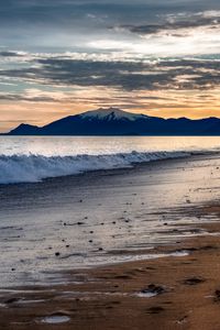 Preview wallpaper sea, beach, wave, dusk, landscape