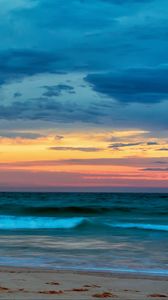 Preview wallpaper sea, beach, waves, clouds, sunset, landscape