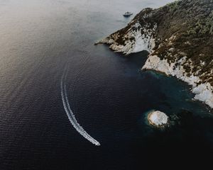 Preview wallpaper sea, boat, aerial view, waves, water, shore