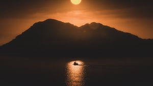 Preview wallpaper sea, boat, mountains, moon, night
