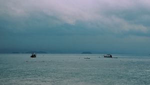 Preview wallpaper sea, boats, horizon, sky, blue