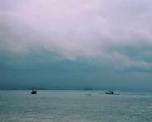 Preview wallpaper sea, boats, horizon, sky, blue