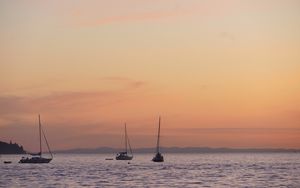 Preview wallpaper sea, boats, sunset, horizon