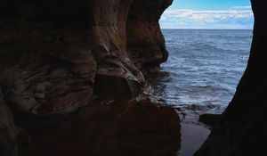 Preview wallpaper sea, cave, view, nature