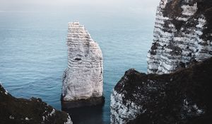 Preview wallpaper sea, cliffs, cliff, landscape, nature