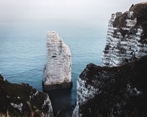 Preview wallpaper sea, cliffs, cliff, landscape, nature