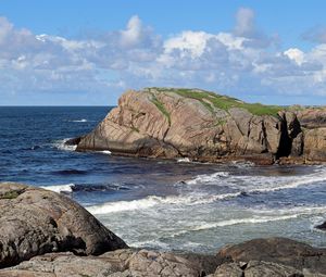Preview wallpaper sea, cliffs, coastline, ocean, waves, coast, nature