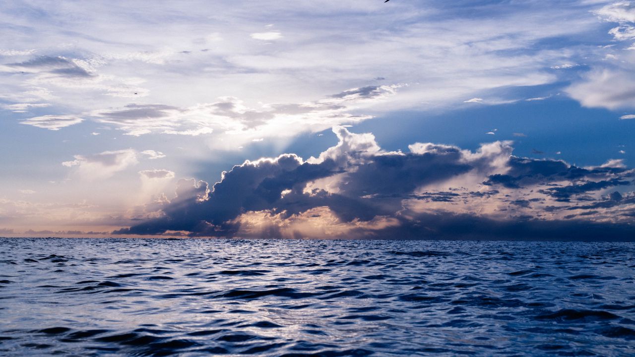 Wallpaper sea, clouds, horizon
