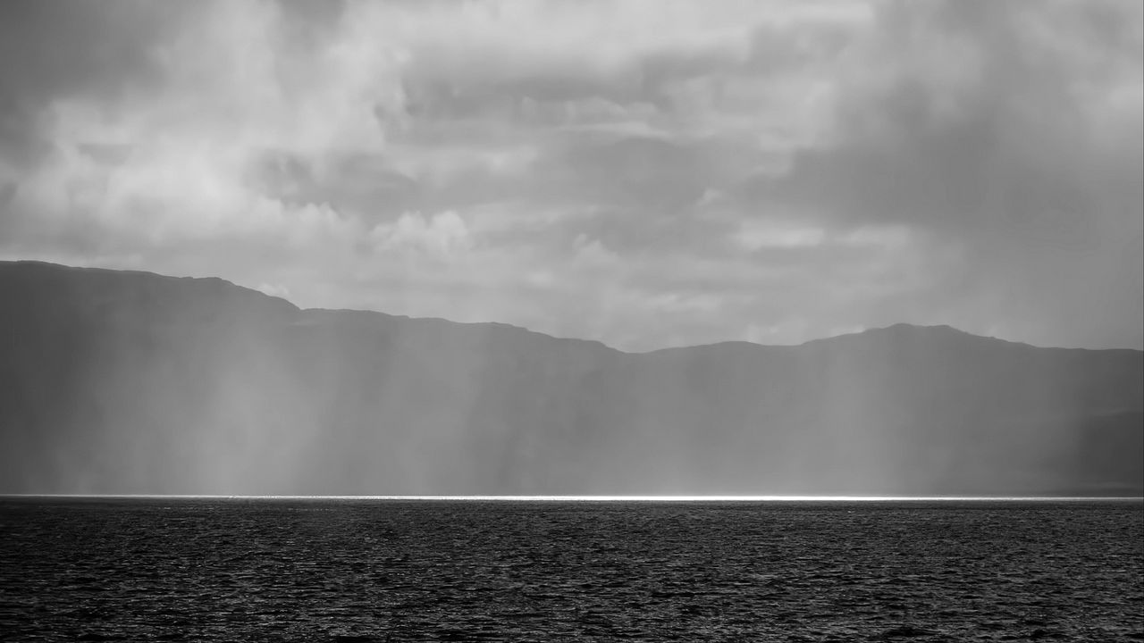 Wallpaper sea, clouds, sky, bw