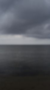 Preview wallpaper sea, clouds, sky, blur, dark