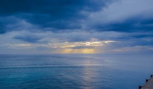Preview wallpaper sea, clouds, sky, blue, sunlight