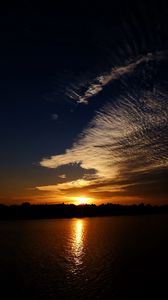 Preview wallpaper sea, clouds, sun, sunset, landscape, dark