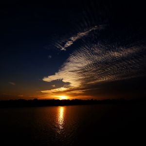 Preview wallpaper sea, clouds, sun, sunset, landscape, dark