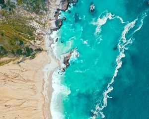 Preview wallpaper sea, coast, aerial view, beach, sand, waves