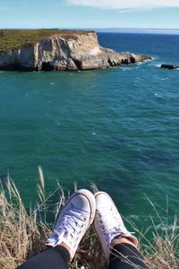 Preview wallpaper sea, coast, feet, view, landscape