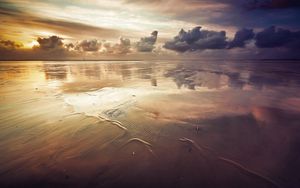 Preview wallpaper sea, coast, sand, evening, surface, outflow