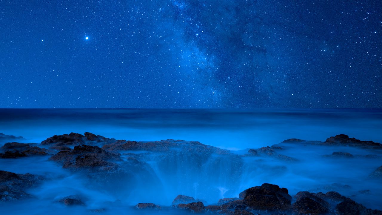 Wallpaper sea, coast, starry sky, night