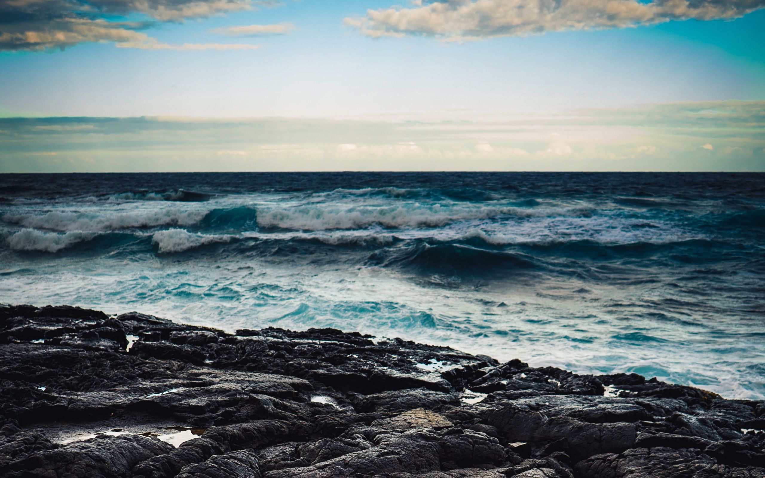 Download Wallpaper 2560x1600 Sea Coast Stone Waves Horizon