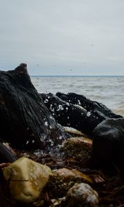 Preview wallpaper sea, coast, stones, spray, water