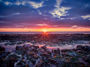 Preview wallpaper sea, coast, sunset, horizon, sky, twilight