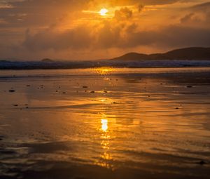Preview wallpaper sea, coast, sunset, water, sunlight