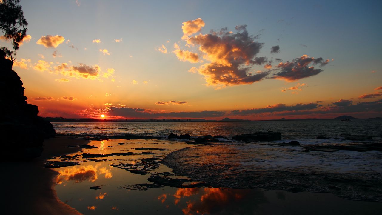 Wallpaper sea, coast, sunset, clouds, landscape