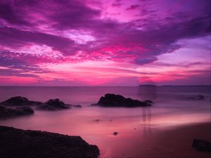 Preview wallpaper sea, coast, twilight, purple, silhouette, shadow