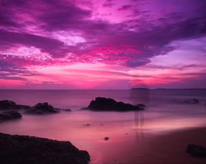 Preview wallpaper sea, coast, twilight, purple, silhouette, shadow