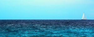 Preview wallpaper sea, distance, sky, summer