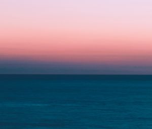 Preview wallpaper sea, dusk, moon, horizon, landscape