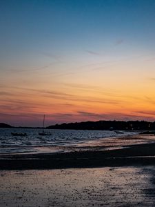 Preview wallpaper sea, evening, shore, boat, dark