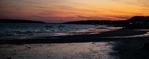 Preview wallpaper sea, evening, shore, boat, dark