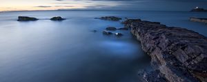 Preview wallpaper sea, evening, twilight, great britain, blocks