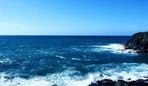 Preview wallpaper sea, foam, rocks, horizon, line