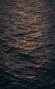 Preview wallpaper sea, glare, waves, water, distortion