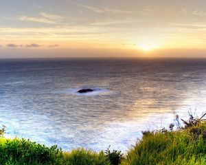 Preview wallpaper sea, height, coast, greens, vegetation, evening, decline, horizon, landscape