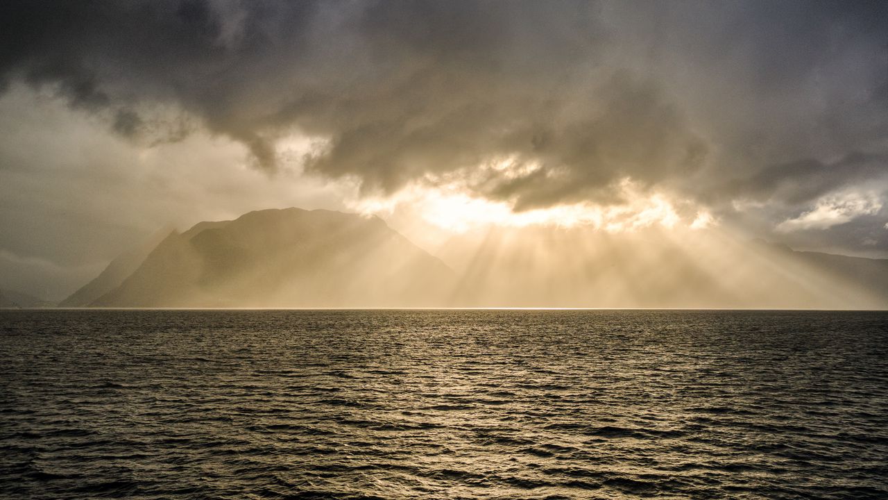 Wallpaper sea, horizon, clouds, sunlight, nature