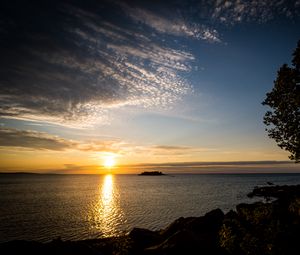 Preview wallpaper sea, horizon, dark, sunset