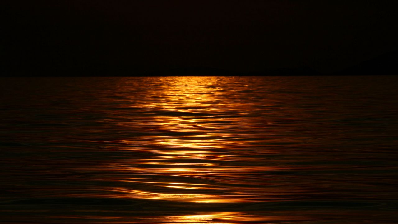 Wallpaper sea, horizon, night
