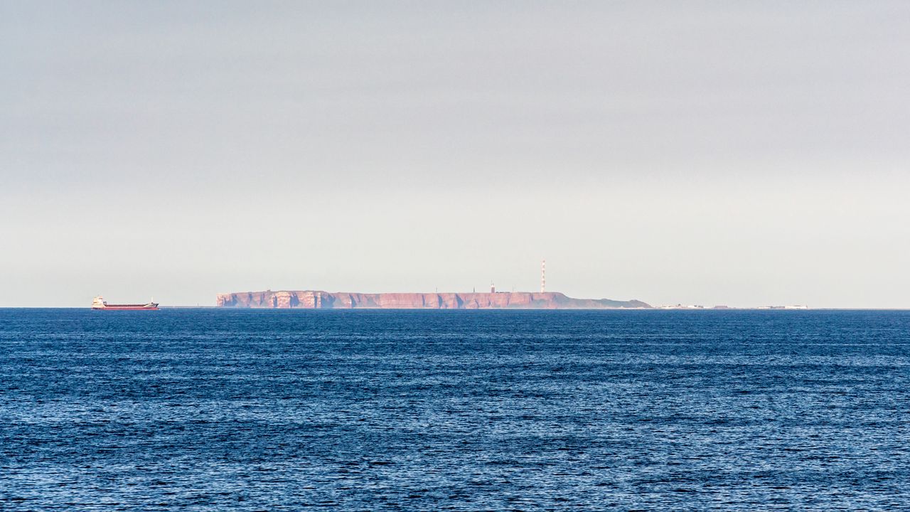 Wallpaper sea, horizon, rocks, ship