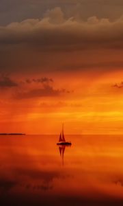 Preview wallpaper sea, horizon, sail, sunset, lonely, clouds