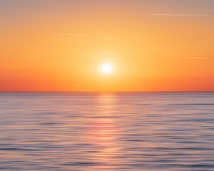Preview wallpaper sea, horizon, sky, sunset, sun