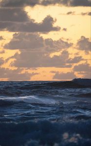 Preview wallpaper sea, horizon, sky, evening
