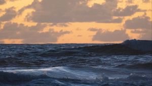 Preview wallpaper sea, horizon, sky, evening