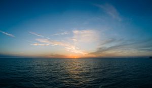Preview wallpaper sea, horizon, sunset, clouds, sky
